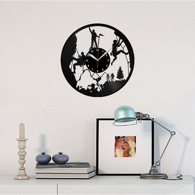 Reloj de escalada personalizado con luz LED, reloj de pared, arte, decoración del hogar, luz, reloj de vinilo con nombre personalizado, reloj de vinilo, diseño de nombre personalizado imagen 3
