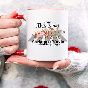 Retro Hallmark świąteczny kubek do oglądania filmów, Vintage maskotka gorąca czekolada, popcorn, telewizor, choinka, przytulny świąteczny kubek, Boże Narodzenie