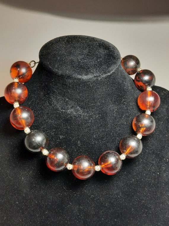 Vintage Lucite Marbled Rootbeer Toned Choker - image 1