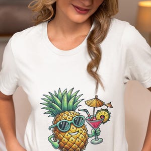 Unisex Tropical Pineapple T-Shirt with Sunglasses&Cocktail, Summer Beachwear Novelty Shirt, Fun Tee for Vacation, Luau, Party,Hawaiian Aloha