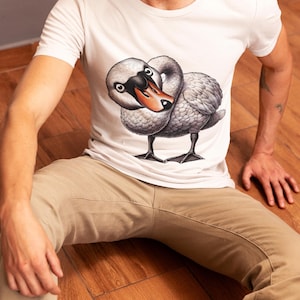 Funny Curious Swan T-Shirt - Quirky Bird Lover Tee - Unique Animal Art Shirt - Cute Waterfowl Gift - Vintage Style Whimsical Swan Top Design