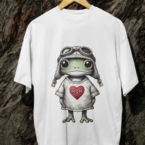 Cute Frog Mom T-Shirt - Adorable Aviator Frog with "Mom" Heart Graphic Tee - Wholesome Animal Lover Gift Top-Vintage Aesthetic Unisex Shirt
