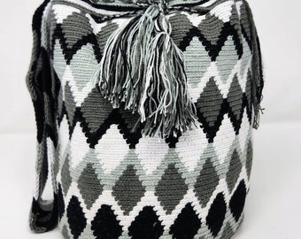 Multicolor large Wayuu bag white black and gray triangles