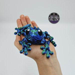 3D Printed Articulating Frog Fidget Toy, Home Decor