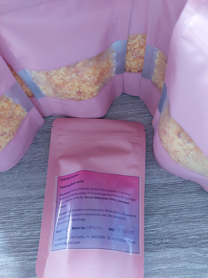 Foaming Himalayan bath salts image 1