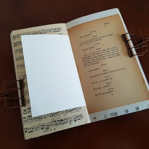 Inserto vintage fatto a mano. Diario personale formato Traveller's Notebook. Diario spazzatura con carte miste per decorazione e journaling.