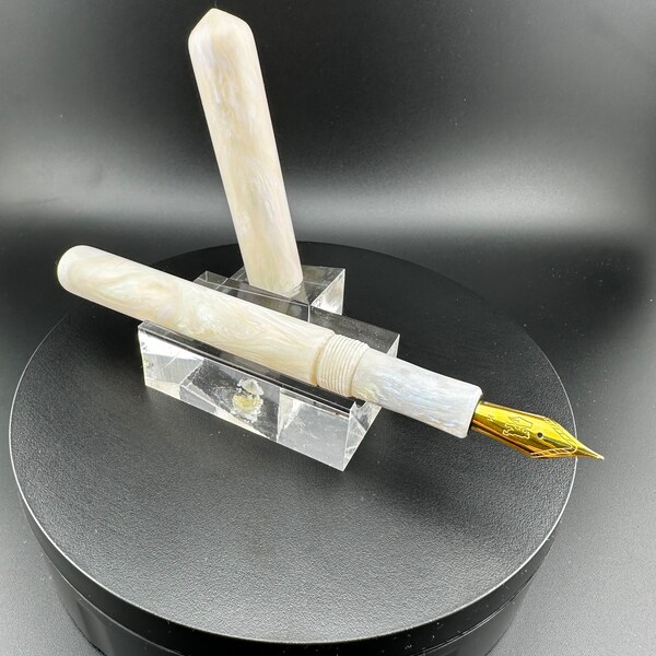 Opalescent Delight Bespoke Fountain Pen