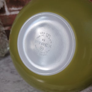 Vintage Pyrex Verde Round Baking Dish Avocado Green 2 Quart 024 ...