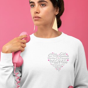 Mama Unisex Heavy Blend™ Crewneck Sweatshirt