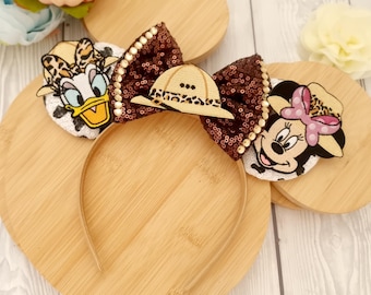 Daisy & Minnie ears headband Disneyland holiday bow and no bow Safari Animal Kingdom headband ears Disneyland holiday ears