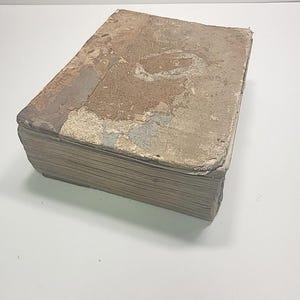 1654 ANTIQUE Religious Christian Book In French - France-