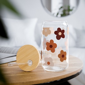Boho flowers Libbey Glass 16oz, Floral Iced Coffee Cup, Wildflower Glass Can, Glass Tumbler Cup with Lid & Straw, Nature Mug