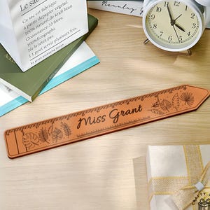 Personalized Wooden Ruler for Teachers Appreciation Gifts Teachers Day Wood Ruler School Supplies Back to School Gift for Teachers Ruler