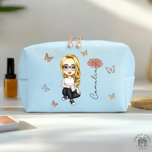 Custom Zip Makeup Floral Birth Flower Pouch, Personalized Cosmetic Bag (7x4.3 Inch, Water-Resistant Leather, Gift)