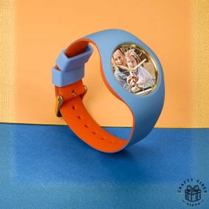 Stylish personalized silicone watch with printed photo, perfect accessory for men and women.