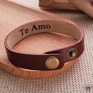 Personalized Engraved Leather Bracelet Bracelet for Men Custom Text Bracelet Vintage Leather Band Boyfriend Husband Anniversary Gift for Him