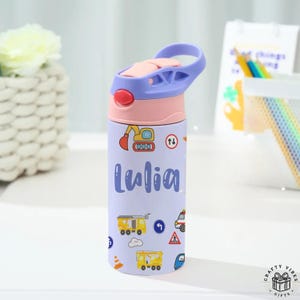 Garrafa de água infantil personalizada com estampa de trator, canudo retrátil, tampa à prova de vazamentos, aço inoxidável, ecológica, gravação personalizada, 355 ml (12 oz).