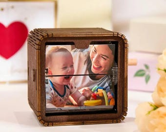 Personalized Photo Flipbook Frame Music Boxes 16 Photo Animation Machine Hand Crank Photo  Album Mechanical Bedroom Decor Gift for Wife