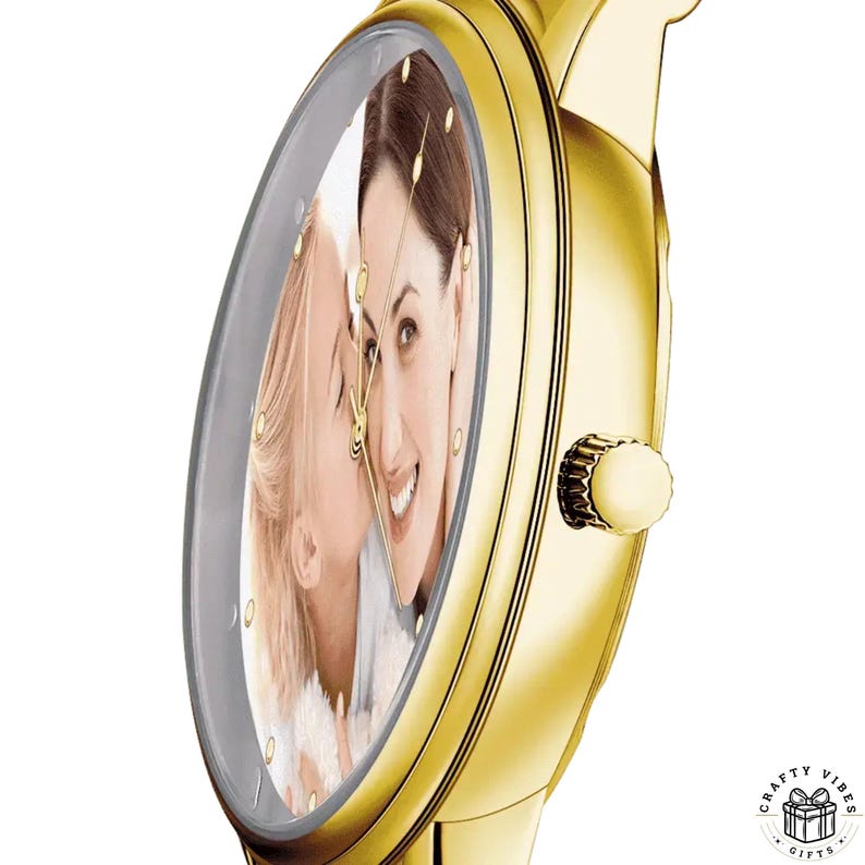 Engraved photo watch that keeps special memories close.
