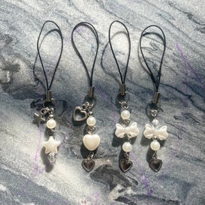 Mini Simple Dainty phone charms, mini coquette bag accessory, Kpop kawaii beaded charms, cute AirPod accessory