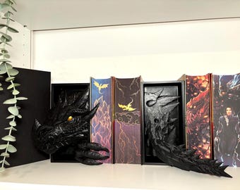 2 in 1 Set! Book Nook Drache & Book Nook Dragon Tail - Erwecke dein Bücherregal zum Leben! - Artikelnr.: BD-KRADRS