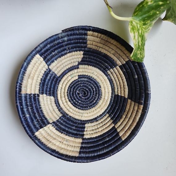 Vintage Southwest Navajo Inspired Basket 8-10 Inches, Handwoven