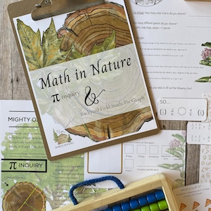 Op de afbeelding: Een kleurrijk abacus met kralen in rood, blauw, geel en groen. De abacus ligt op een tafel met een werkblad waarop "Math in Nature Pi Inquiry & Backyard Field Study Pie Graph" staat.
