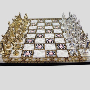 Medieval Times Crusades Pewter METAL Chess Set 16 Black & Red Faux Marble  Board