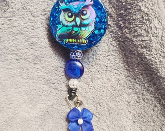 Sparkle holographic owl badge reel. Owl with beads sparkle and cute bow, unique owl badge reel with glass beads and bow
