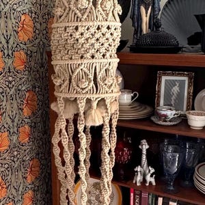 Vintage 1970er Jahre Boho 91 Zoll Makramee Hängelampe