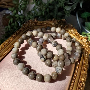 Natural Volcano Agate Bracelet, 8mm, Choose your size, UV Reaction, Natural Volcano Agate Crystal, Crystal Beaded Bracelet image 3
