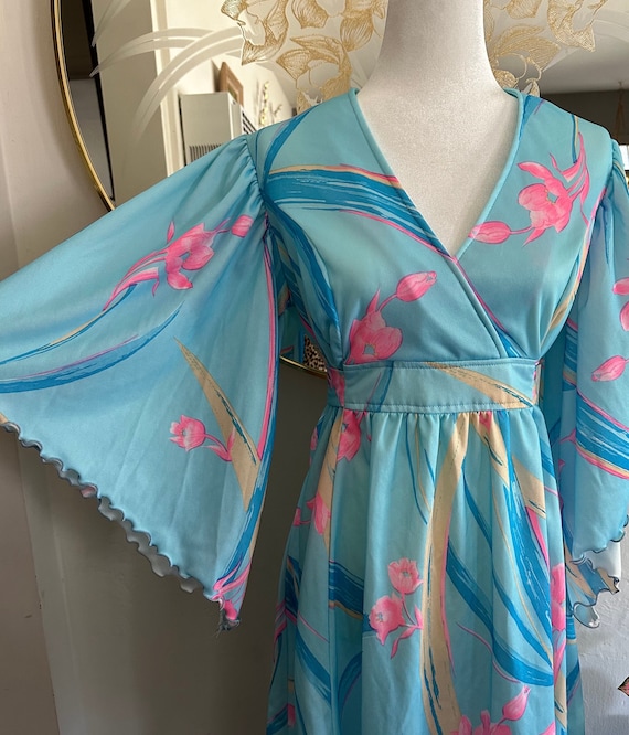 Vintage 70's Floral Angel Wing Sleeve Dress - Etsy