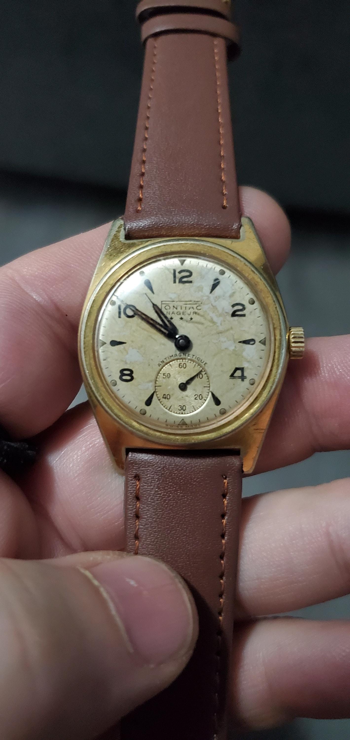スケールモデル 新作 Pontiac Watch - Etsy アナログ(手巻き)