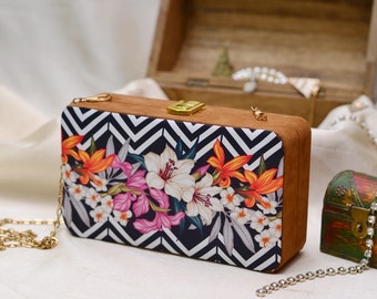 Bloemen bedrukte HOUTEN handgemaakte clutch, handtas, houten koppelingen, bruidskoppelingen, avondfeesttas, huwelijkscadeau, vriendin, westerse slijtage