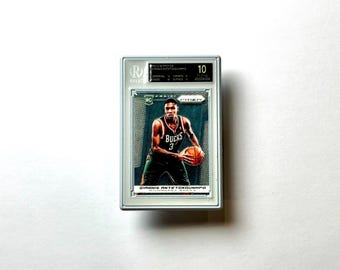 Pin: 2013-14 Giannis Antetokounmpo Prizm Rookie Graded 10 Enamel Pin