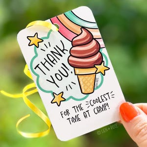 Etichetta stampabile di ringraziamento per il campo di gelato, biglietto di auguri per il momento più bello al campo, etichetta regalo per animatori, etichetta per dolcetti estivi morbidi, PDF disegnato a mano