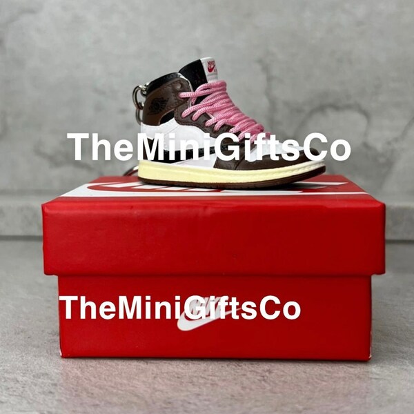 travis scott jordan 1 secret pocket