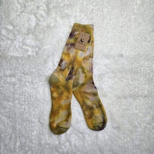 Size 6-12 Unique Hand Dyed Socks, Colorful Socks, Unisex Socks, Tie Dye Socks, Hand Dyed Crew Socks, Vibrant Tie-Dye Colors, Vintage socks