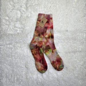 Size 6-12 Unique Hand Dyed Socks, Colorful Socks, Unisex Socks, Tie Dye Socks, Hand Dyed Crew Socks, Vibrant Tie-Dye Colors, Vintage socks