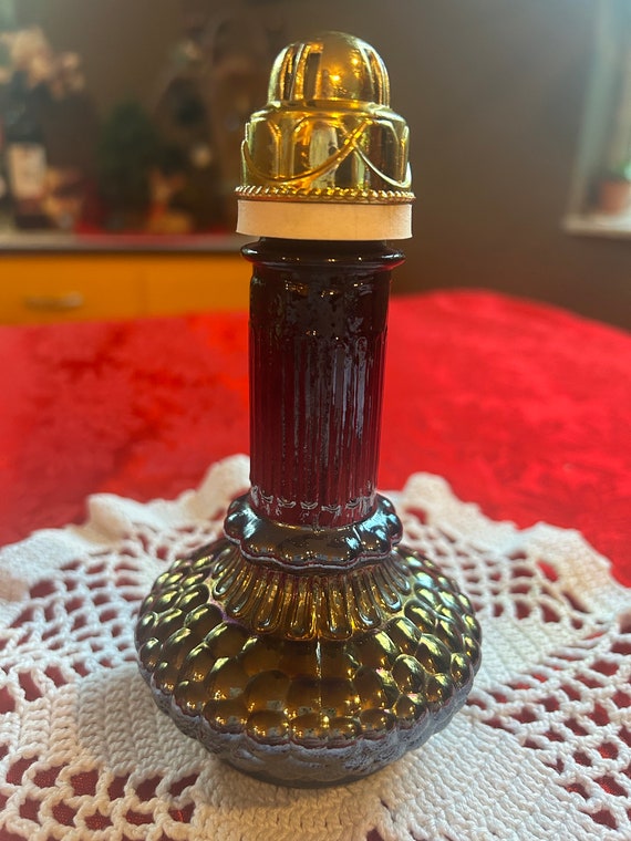 Vintage carnival glass perfume lamp