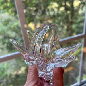Chalet glass basket