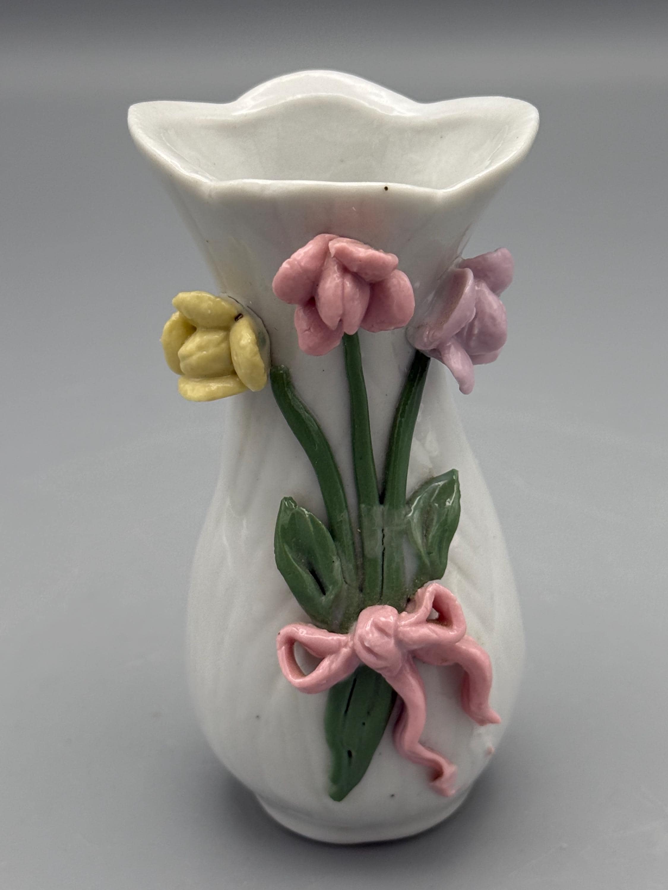 AVON Gift Collection Soft Bow Bud Vase 【公式通販】