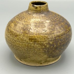 1970’s brown pottery vase