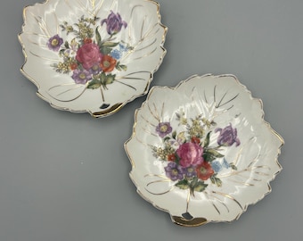 MMG Crafted Japan set of floral leaf shaped trinket dishes from the 60’s