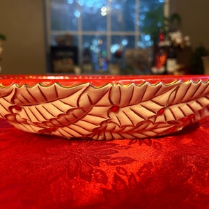 Beautiful oval gold Holly leaf Christmas dish
