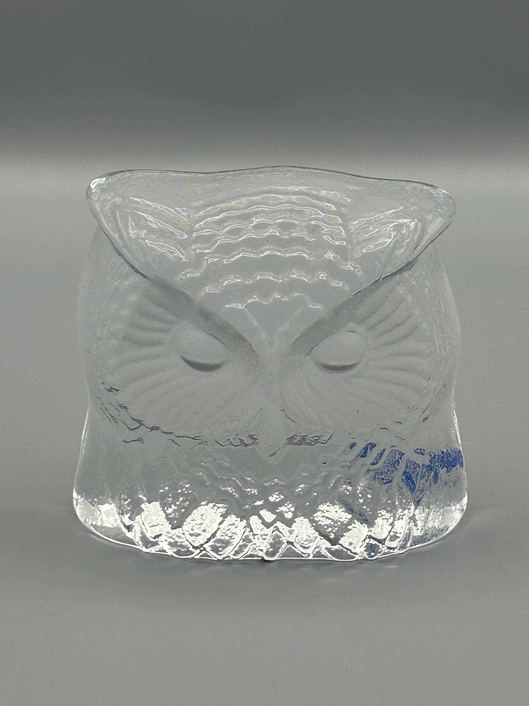 Nybro Swedish crystal owl paperweight
