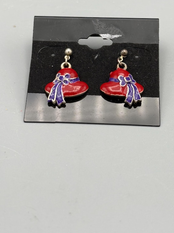 Red hat dangle pierced earrings - image 3