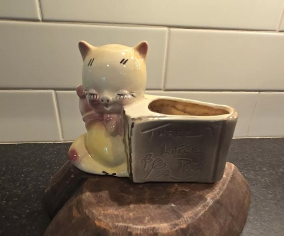Vintage Shawnee Pig Planter 3 Little Pigs Ceramic Planter - Etsy display picture 1