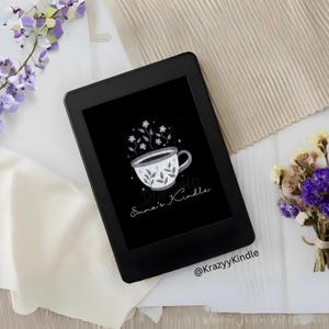 Custom Name Kindle Lock Screen: Full Screen Floral Tea Cup (EPUB File)