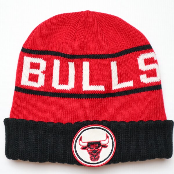 Chicago Bulls Mitchell & Ness basket-ball NBA chapeau d’hiver bonnet homme unisexe taille rouge noir acrylique brodé vintage vtg chaud